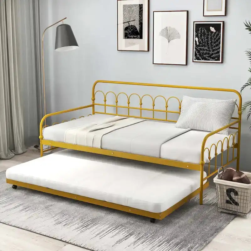 Twin Size Metal Daybed with Trundle