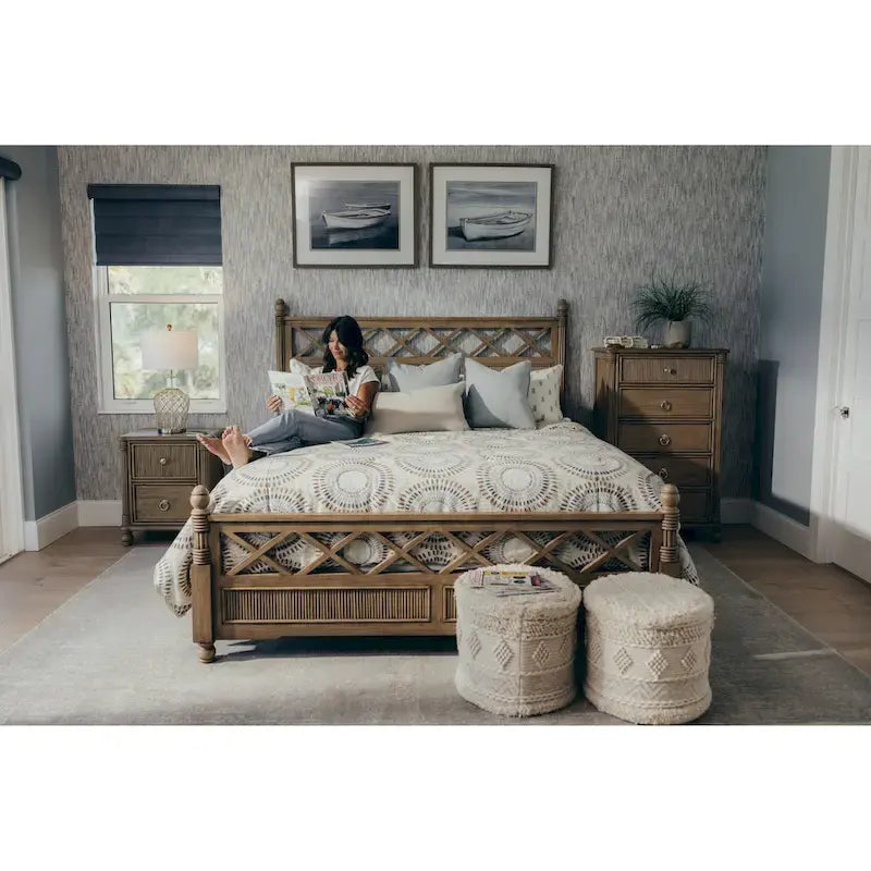Solid Wood Bed with Frappe Finish
